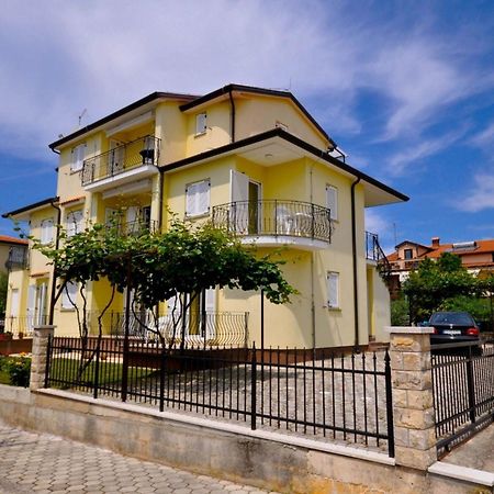 Ferienwohnung Fuer 2 Personen 30 M2 In Novigrad, Istrien Karpinjan Eksteriør bilde